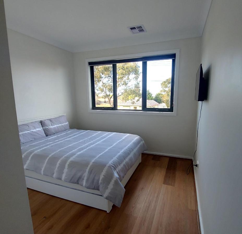 Maruve Guesthouse 12 Min From Melb Airport Melburne Exterior foto